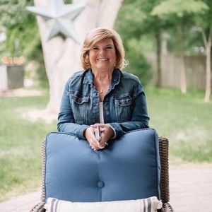 Meet your Posher, Joann